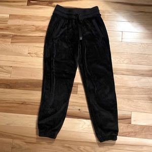Athleta Double Cozy Karma Jogger Black XX Small